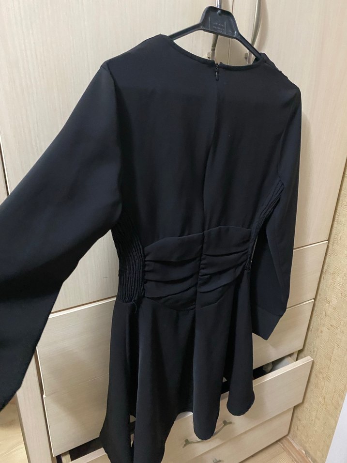 Zara V Yaka Elbise - Görsel 3