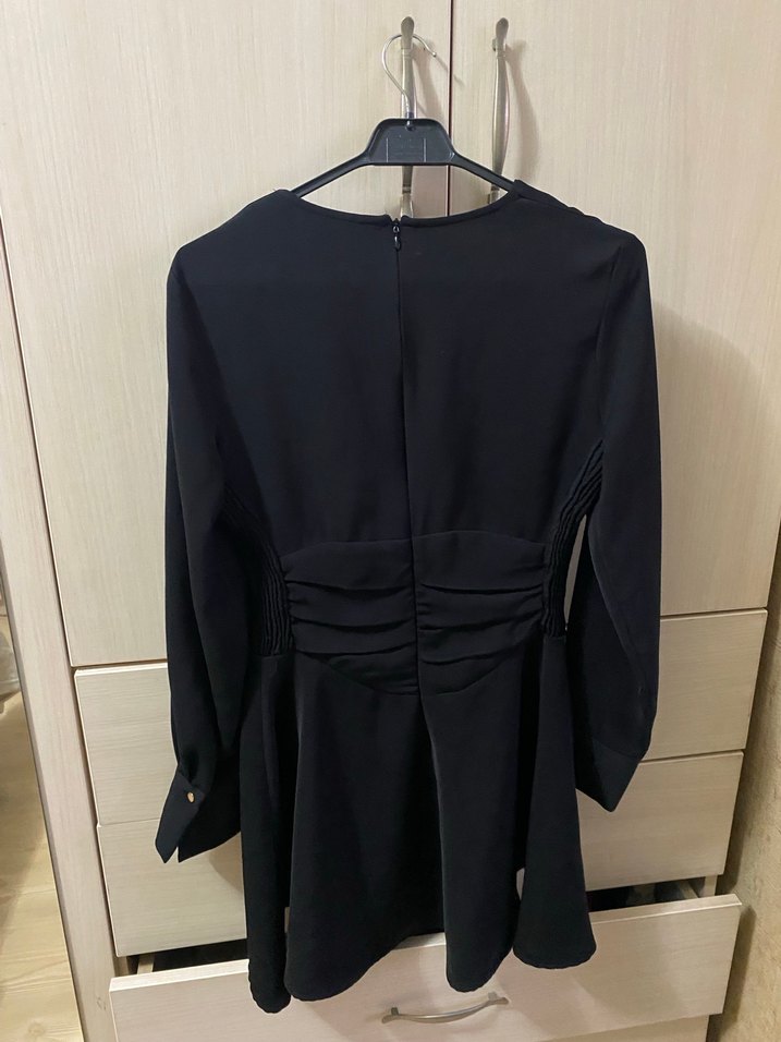 Zara V Yaka Elbise - Görsel 2