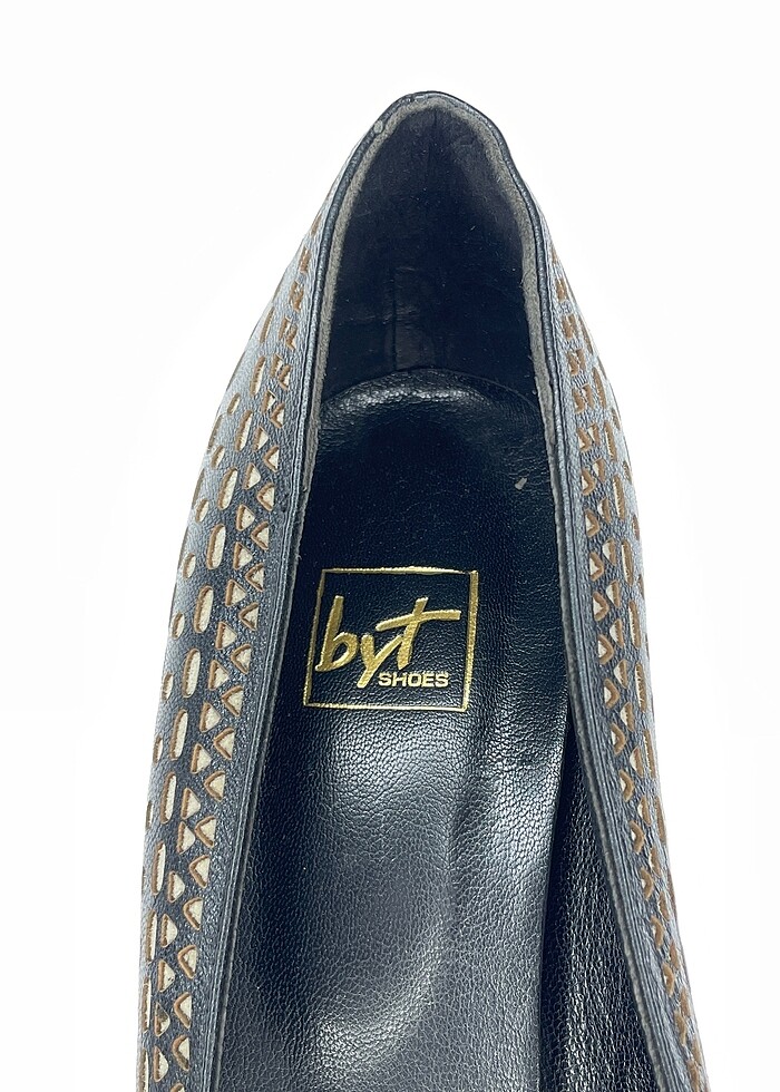 Vintage Love Stiletto %70 İndirimli. - Görsel 4