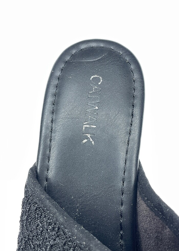 Catwalk Junkie Terlik %70 İndirimli. - Görsel 4
