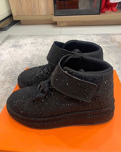 Diğer Alexander McQueen