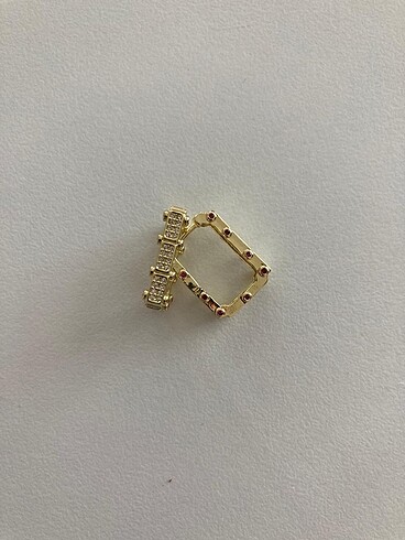 Accessorize Özel seri çelik küpe