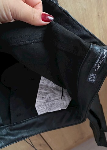 Kadın Siyah Deri Biker Pantolon - Görsel 3