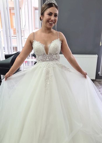 İnce Askılı Straplez A Kesim Gelinlik - Görsel 3