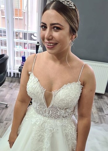 İnce Askılı Straplez A Kesim Gelinlik - Görsel 2