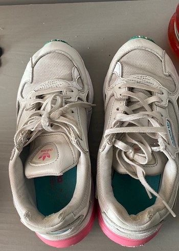 Beyaz Adidas Bağcıklı Stiletto Topuklu Spor Ayakkabı - Görsel 5