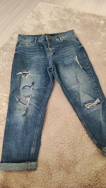 LCW yırtık mom jeans