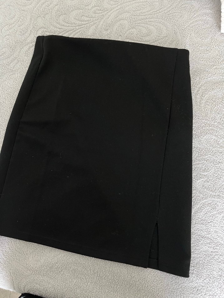 Siyah Düz Mini Etek - Görsel 3