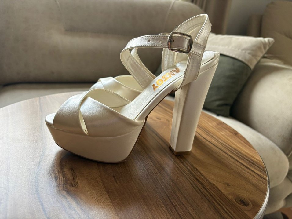 Beyaz Platform Topuklu Gece Ayakkabısı - Görsel 5