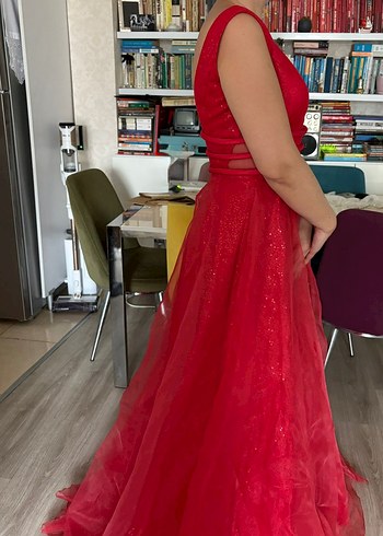 Kırmızı V Yaka Uzun Abiye Elbise - Görsel 3