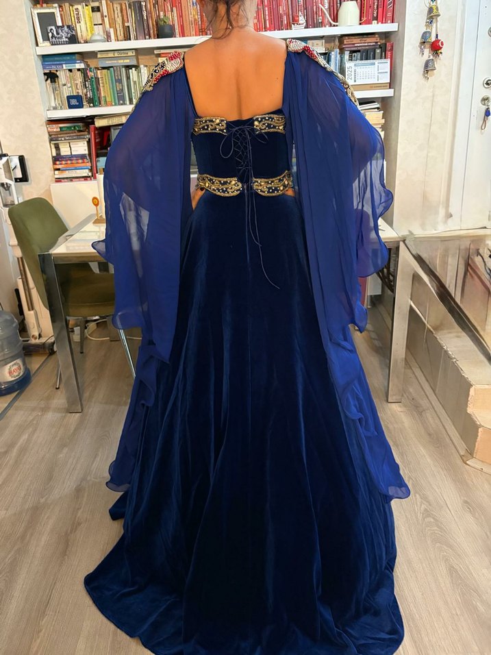 Uzun Kollu Straplez Mavi Kaftan Elbise - Görsel 4