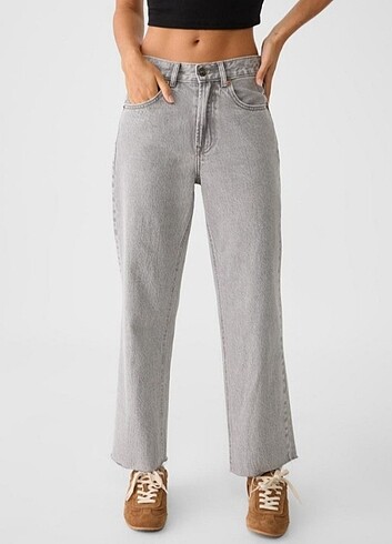 Stradivarius D96 straight crop jean 38 beden