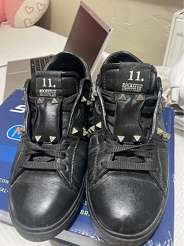 38 Beden Valentino