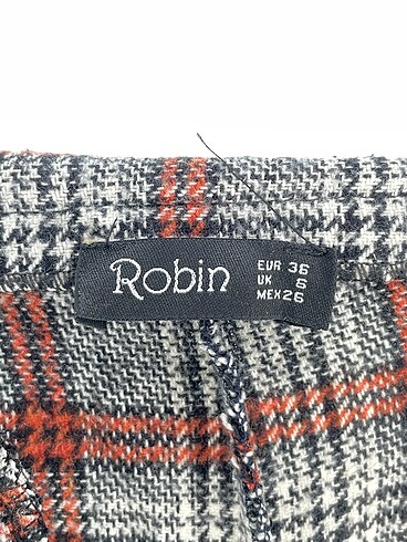 36 Beden çeşitli Renk Robin Düz Kesim %70 İndirimli.