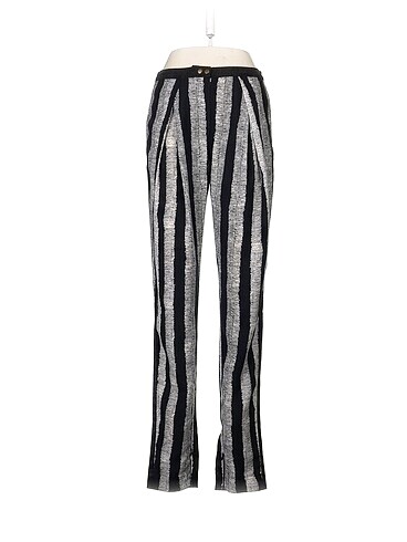 Vero Moda Kumaş Pantolon %70 İndirimli.