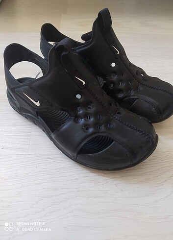 Orjinal Nike çocuk sandalet 31 numara