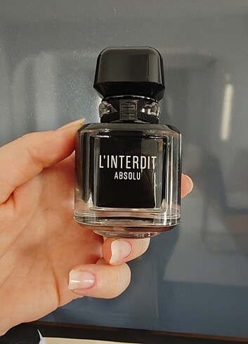 Givenchy l'interdit absolu