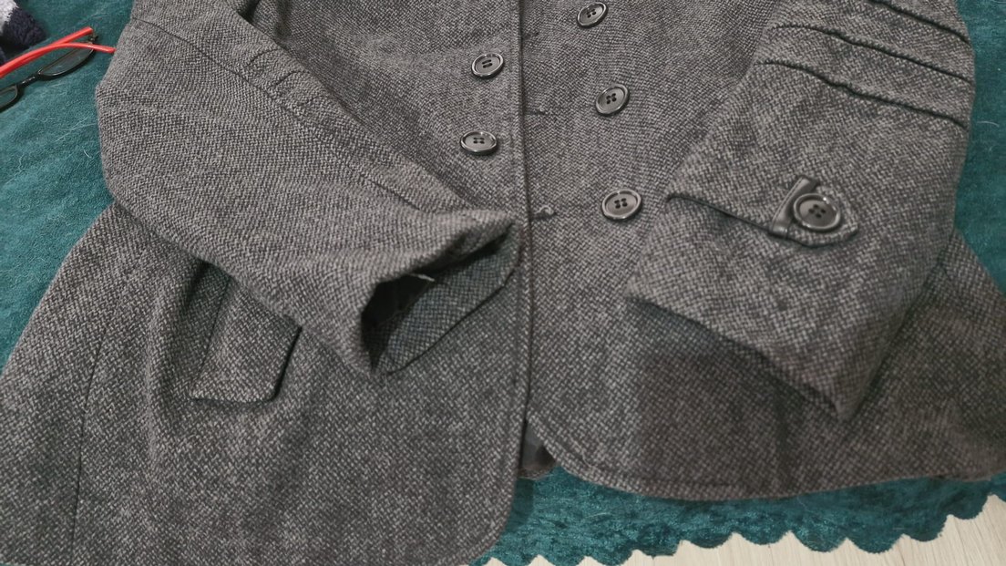 Gri Düğmeli Erkek Ceket - Görsel 2