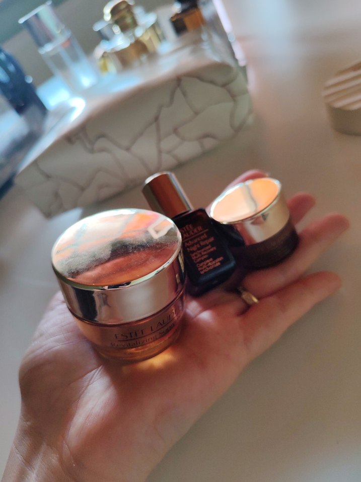 Estée Lauder Gece Onarıcı Set - Görsel 2