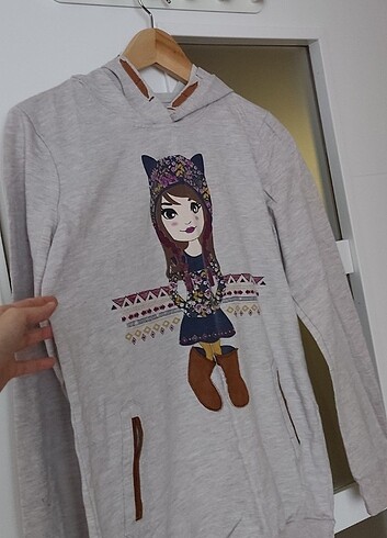 Kapüşonlu Sweatshirt 