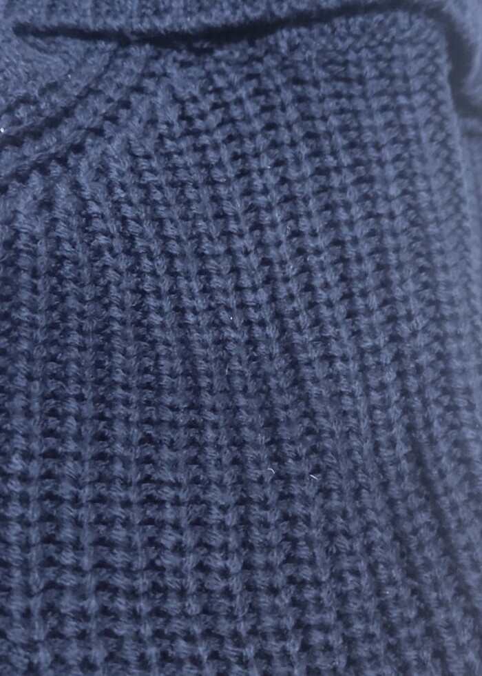 Koton boğazlı ve omuz dekolteli akrilik kazak - Görsel 4