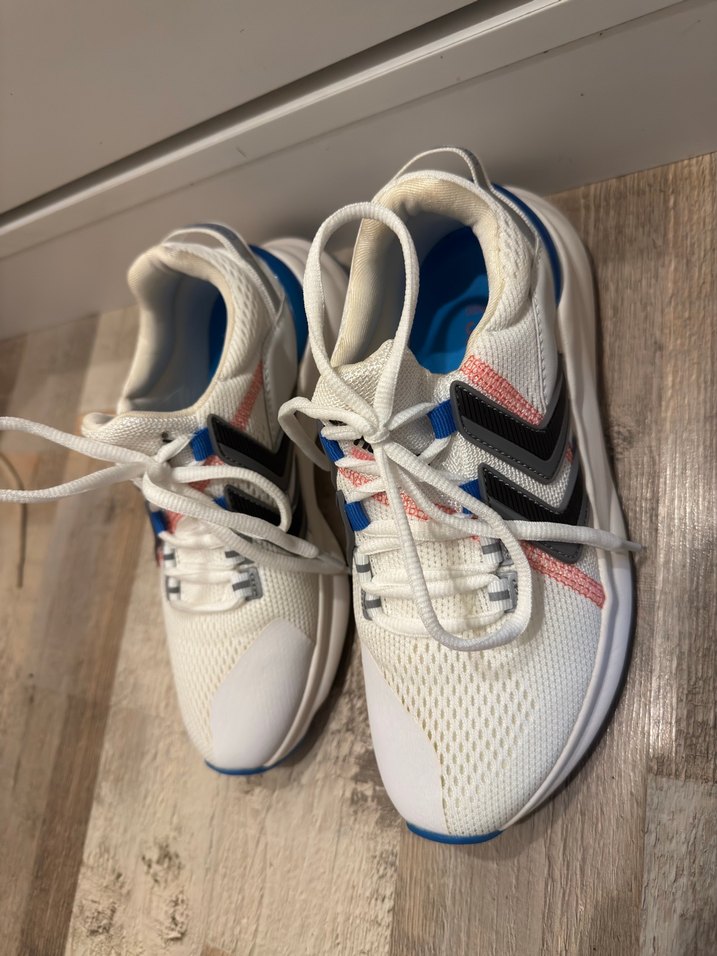 Beyaz Bağcıklı Kadın Spor Ayakkabı - Görsel 3