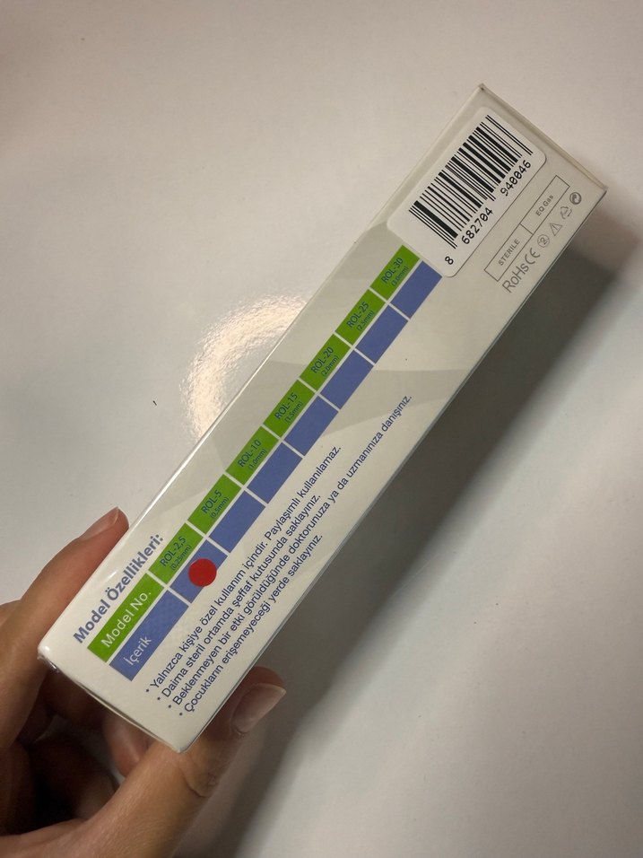 Göz Çevresi Dermaroller - Görsel 3