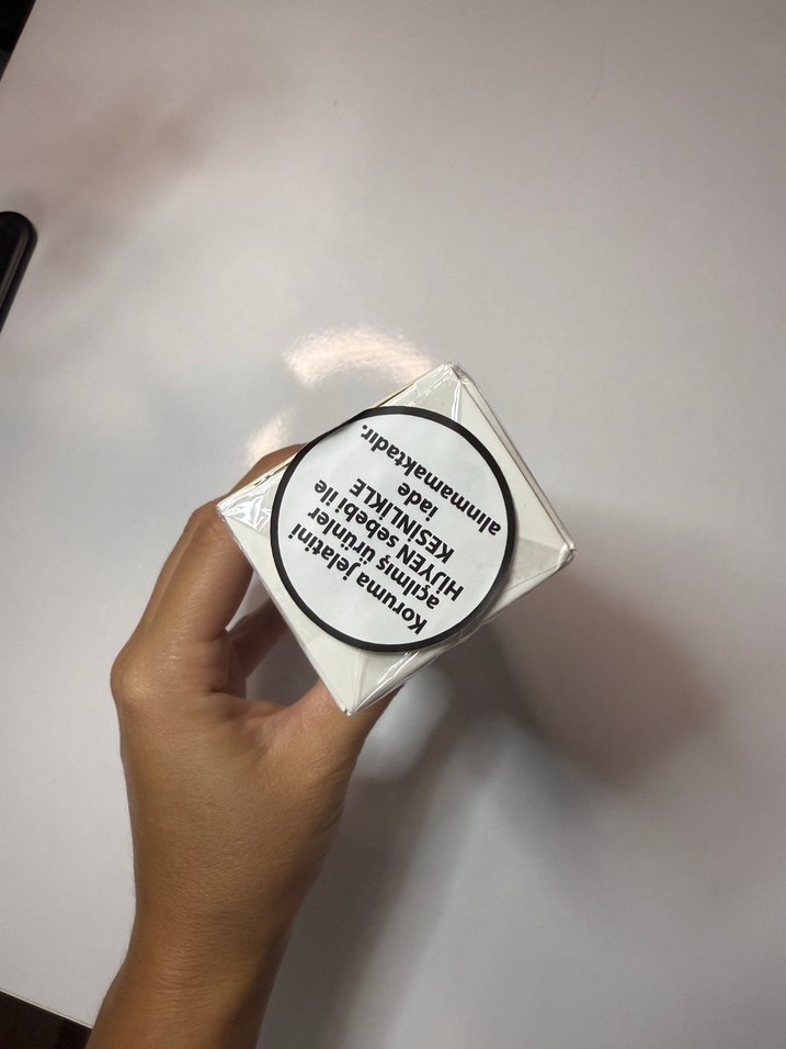 Göz Çevresi Dermaroller - Görsel 5