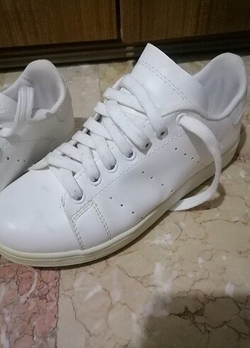 Adidas Ayyakkabi beyaz