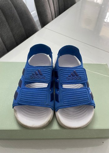 25 Beden Adidas Altaswim 2.0 Çocuk Sandalet