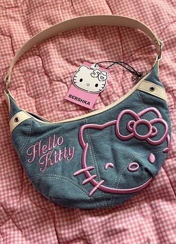 Bershka Hello Kitty Kot Kol Çantası