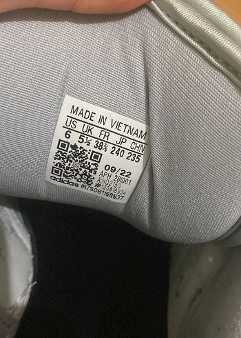 38,5 Beden Adidas Bad Bunny Forum Kadın Sneakers