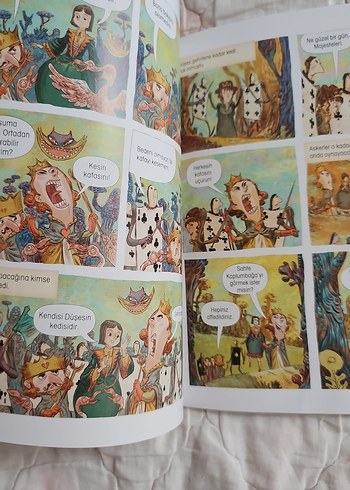 Alice Harikalar Diyarında cizgi roman - Görsel 2