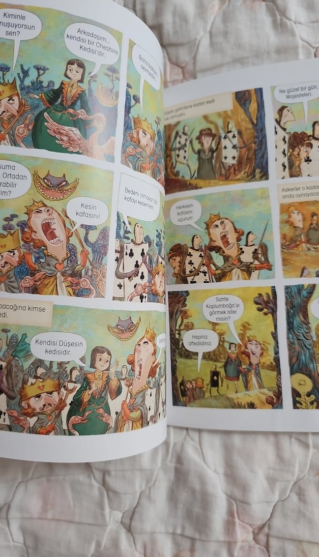Alice Harikalar Diyarında cizgi roman - Görsel 2