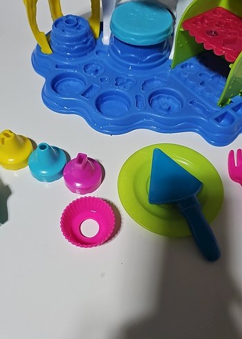 Play doh Neşeli Pastacı - Görsel 3