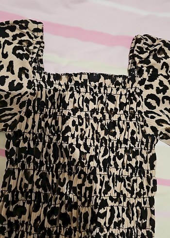 Leopar Desenli Kısa Kollu bluz - Görsel 2