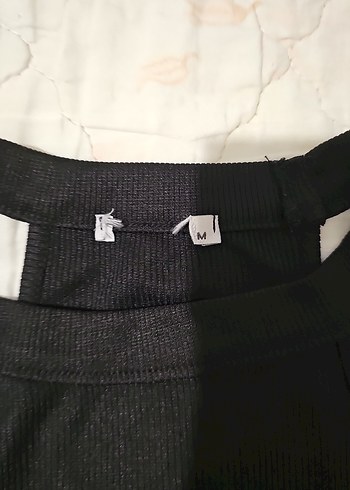 m Beden Siyah Crop