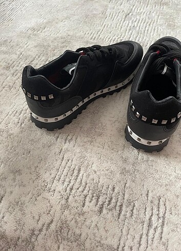 Valentino Spor ayakkabı 