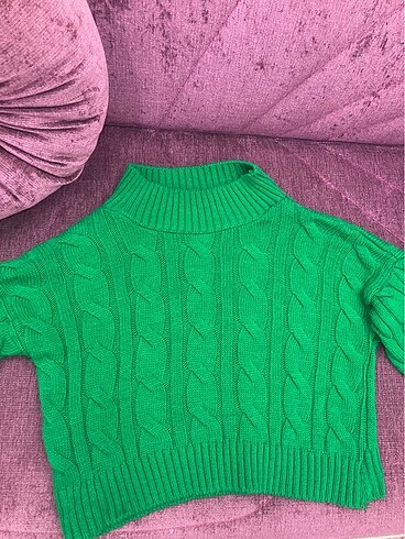 Bershka yeşil kazak crop örgülü