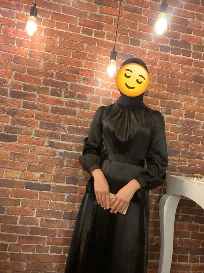 Yüksek Yakalı Siyah Uzun Gotik Elbise - Görsel 2