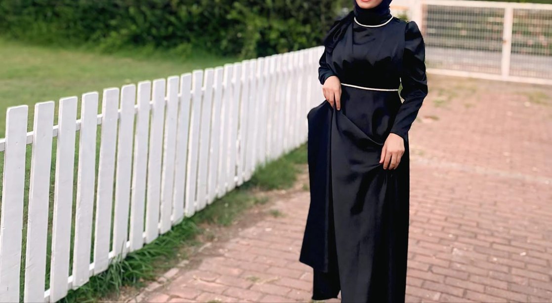 Uzun Siyah Gotik Kadın Abiye - Görsel 2