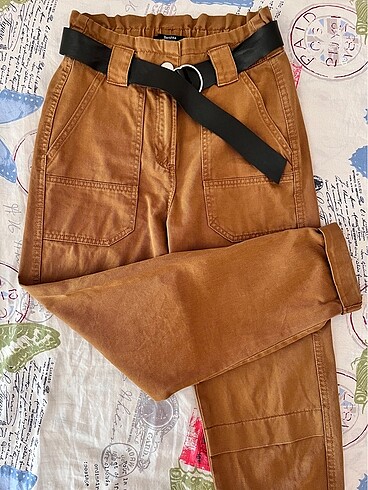 32 Beden Bershka kargo pantolon