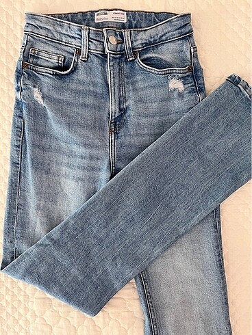32 Beden Bershka straight jean