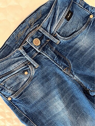 Mavi marka grunge y2k jean