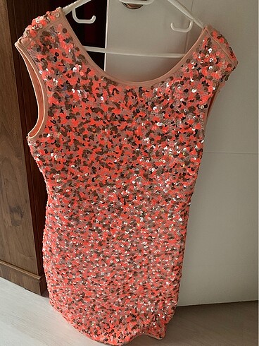 Payet renkli etiketli elbisem - Görsel 3