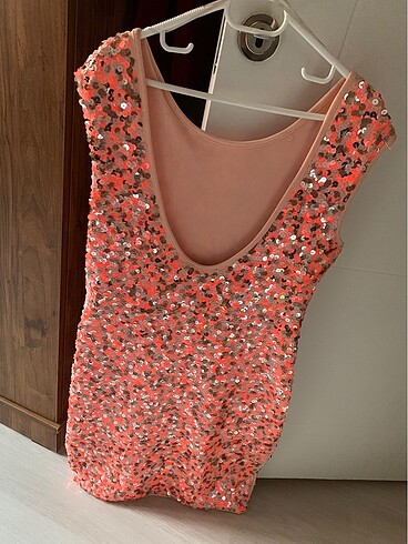 Payet renkli etiketli elbisem - Görsel 4