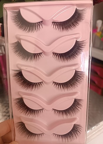 Pembe Kutuda Takma Kirpik Seti - Görsel 2