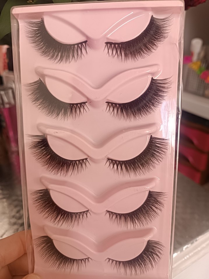 Pembe Kutuda Takma Kirpik Seti - Görsel 2