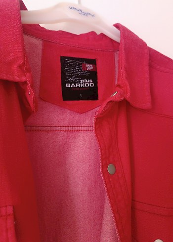 Parlak Kırmızı Düğmeli Erkek Gömlek - Görsel 5