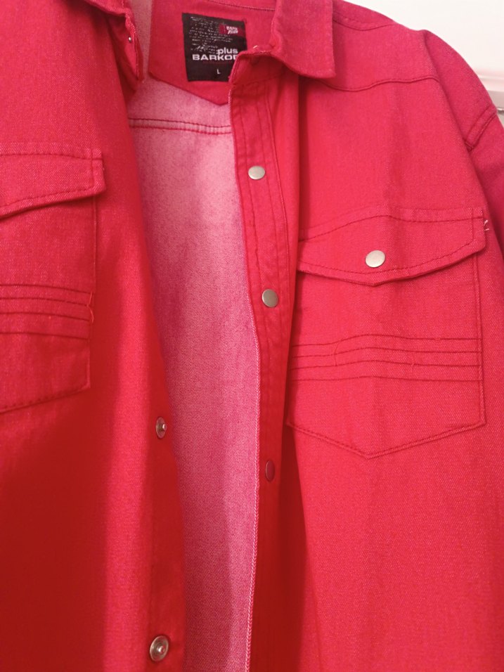 Parlak Kırmızı Düğmeli Erkek Gömlek - Görsel 4